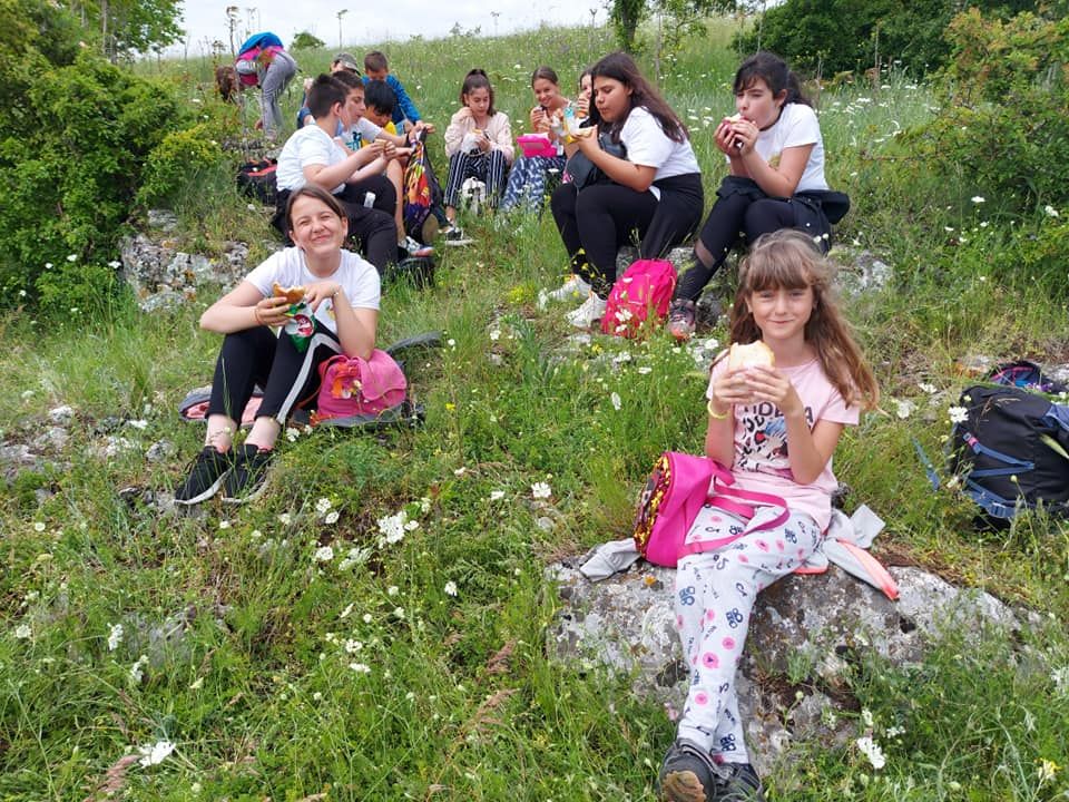 Група "Скаути" по проект "Подкрепа за успех" посетиха Етнграфски комлекс в с. Топчии 9