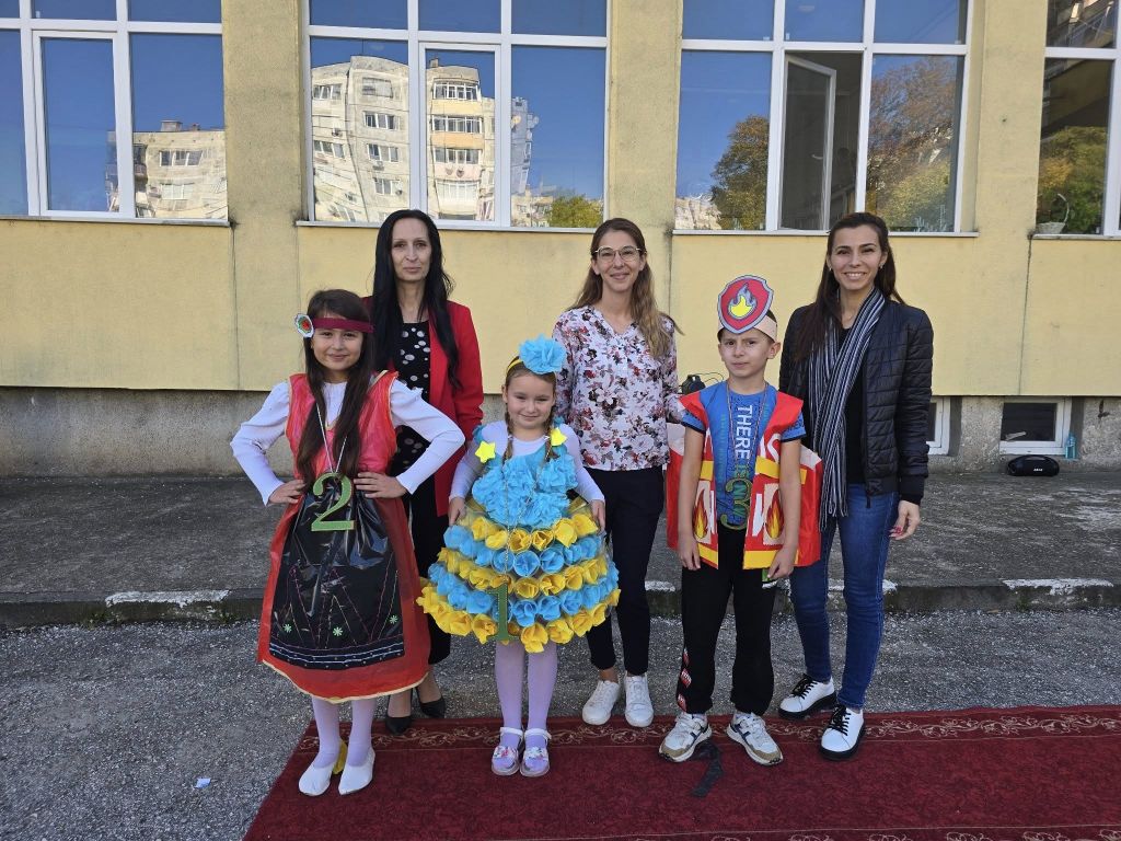 Еко модно ревю в ОУ "Иван Сергеевич Тургенев" - ОУ Иван Сергеевич Тургенев - Разград